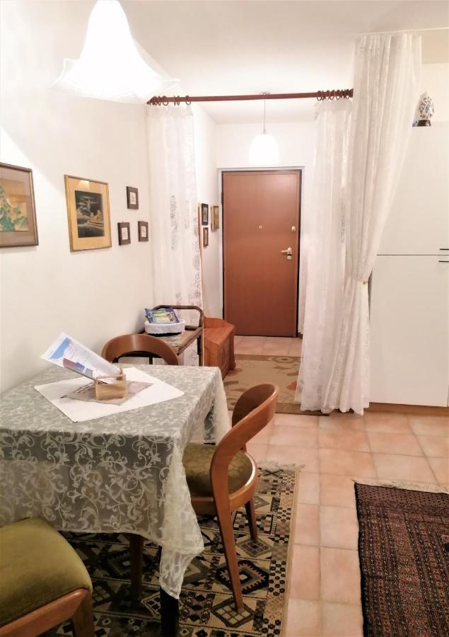 Casa Gisela Apartman Desenzano del Garda Kültér fotó