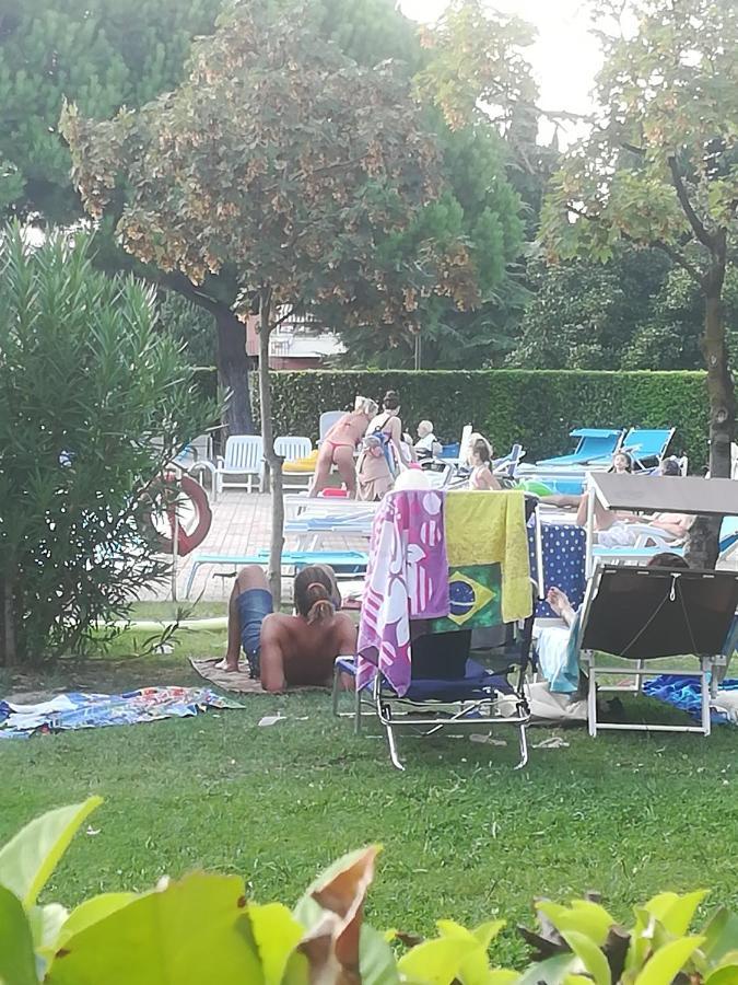 Casa Gisela Apartman Desenzano del Garda Kültér fotó