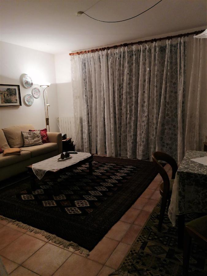 Casa Gisela Apartman Desenzano del Garda Kültér fotó