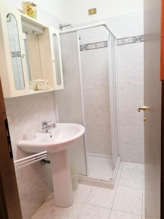 Casa Gisela Apartman Desenzano del Garda Kültér fotó